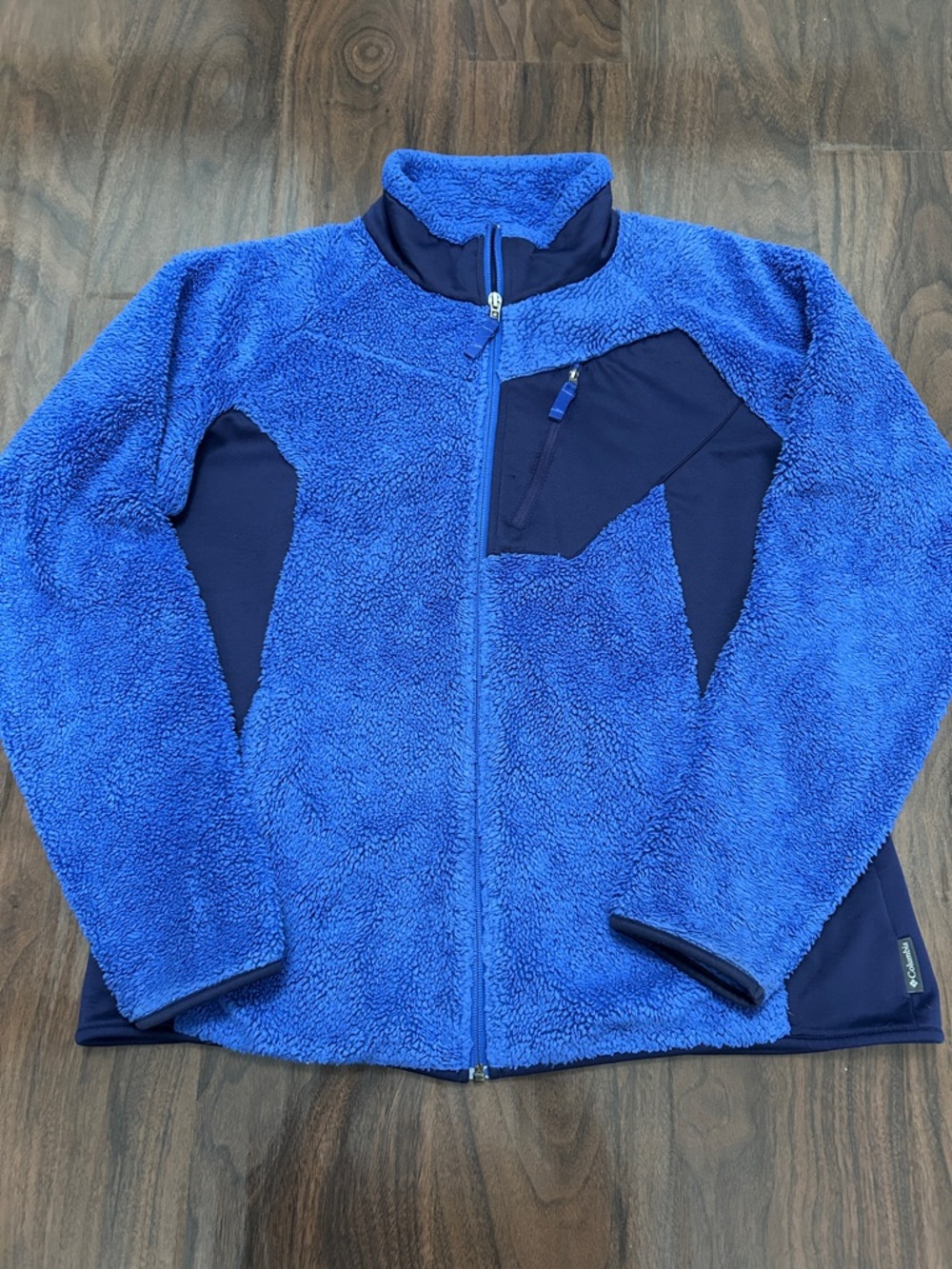 Columbia Women’s Blue Fleece Jacket with Zip Pocket